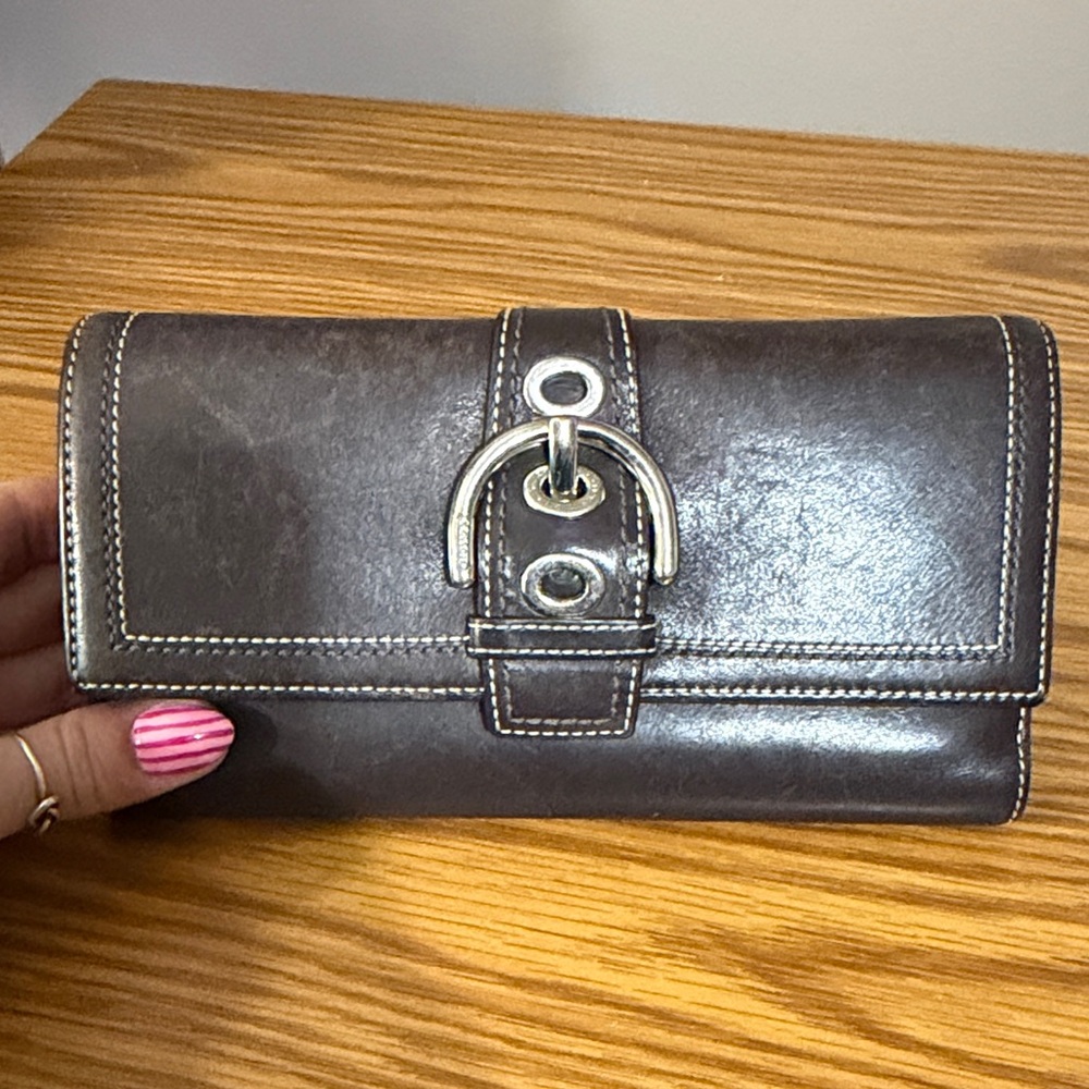 VTG Coach Hamptons Tri-Fold Brown Wallet